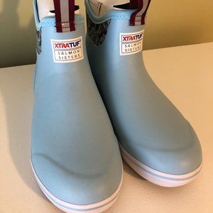 Brand New XtraTuf Salmon Sisters Deck Boots Women's Size 9